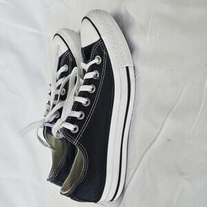 Converse Chuck Taylor All Star Classic Low Top Sneakers Black W-7 M-5